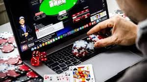 Kelompok pengguna rumahplay menikmati pegembangan komunitas melalui program referral resmi